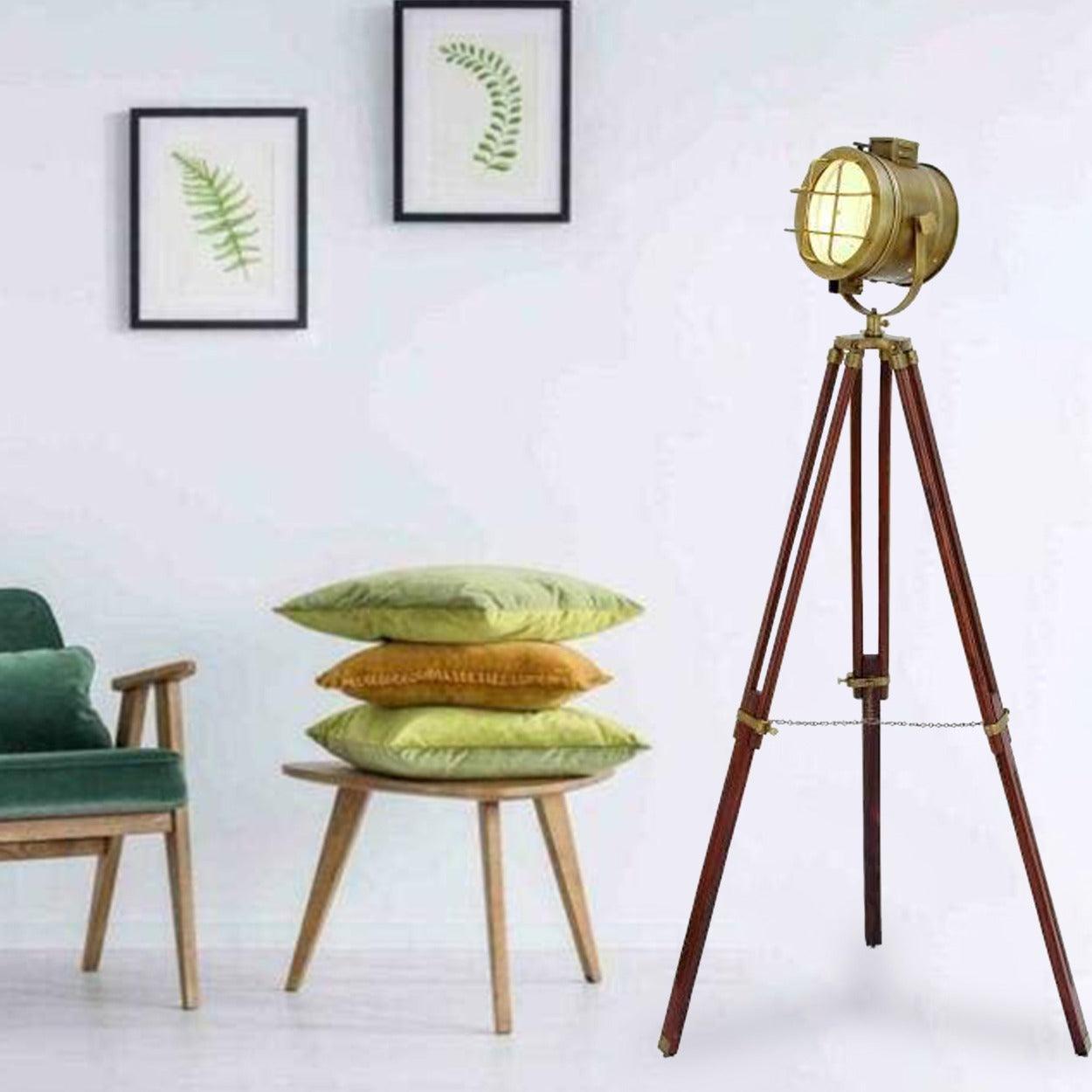 Retro tripod floor store lamp