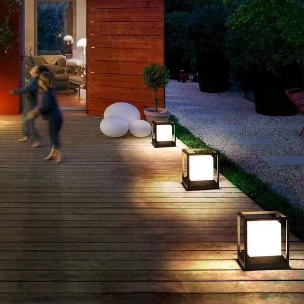 ANKUR HOUSA SQUARE ALUMINIUM OUTDOOR GATE LIGHT / PILLAR POST LIGHT at ...